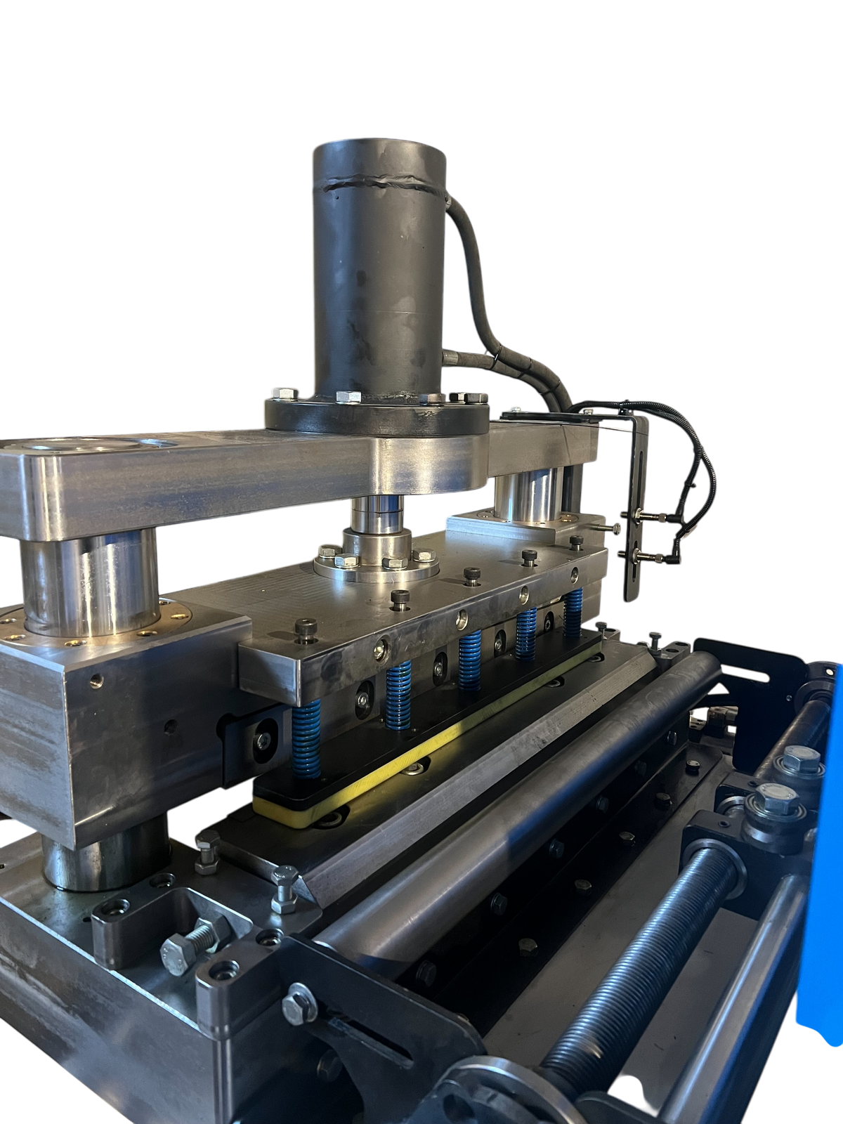 Pneumatic shear